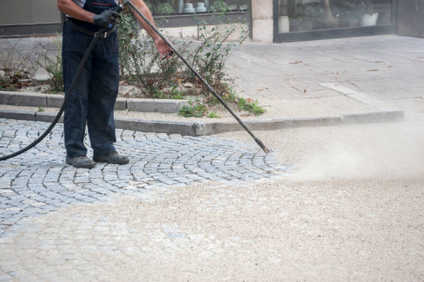 Best Animal Enclosure Cleaning  in Yorktown Heights, NY